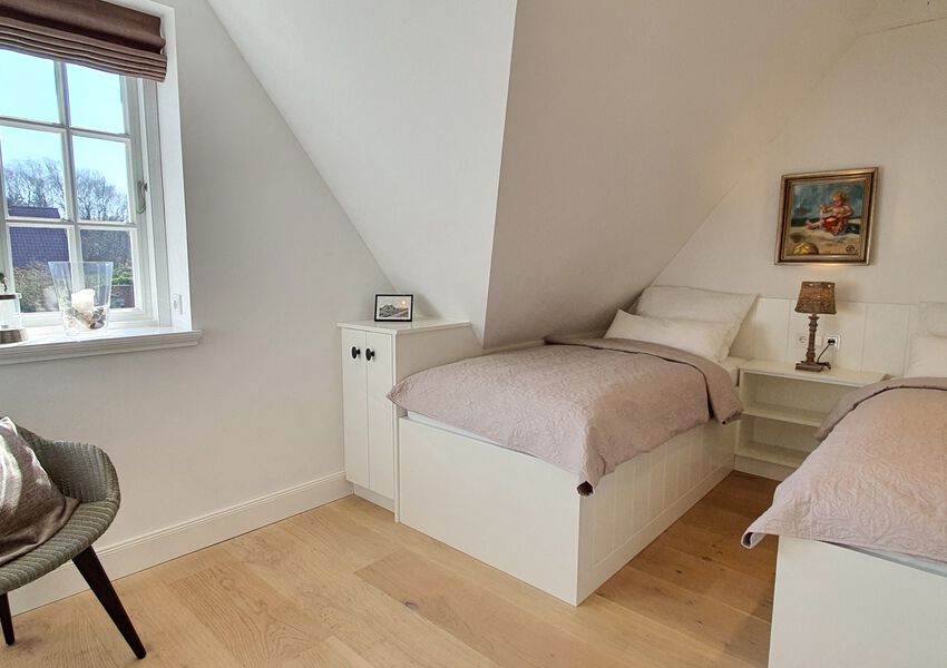 Sjüürenwai Hues Narwal