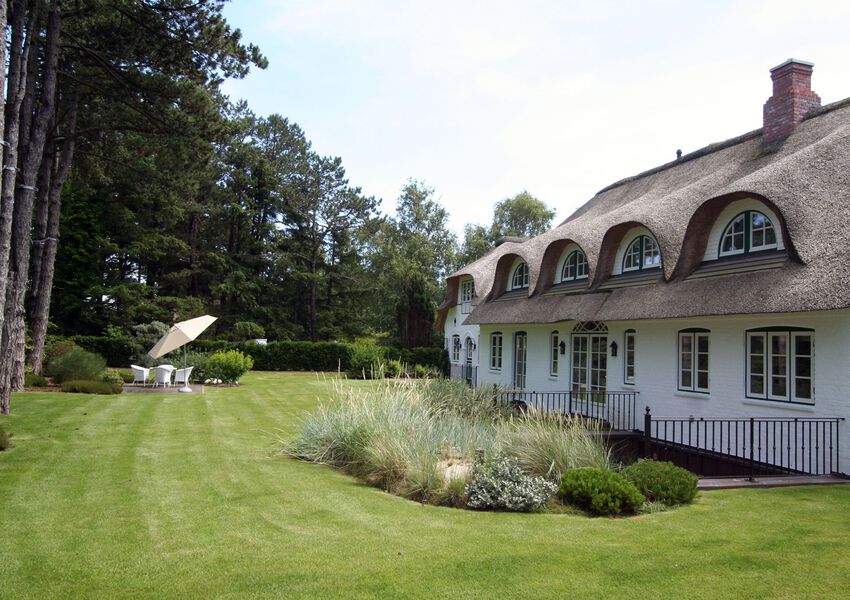 Reetdachanwesen Patronus Holding GmbH & Co KG