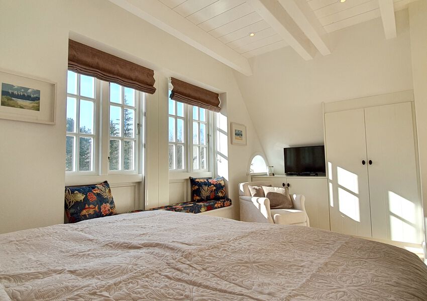 Sjüürenwai Hues Schwertwal