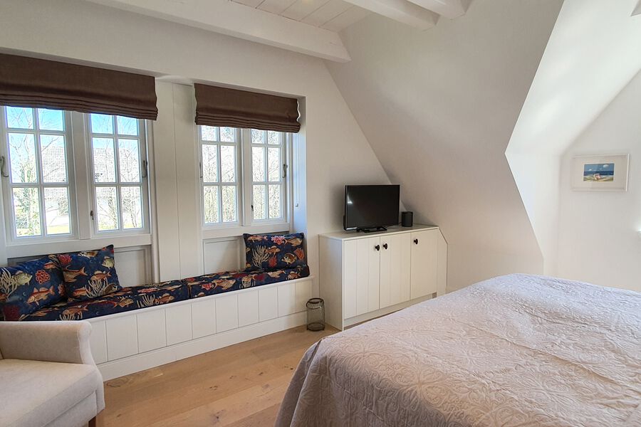 Sjüürenwai Hues Narwal