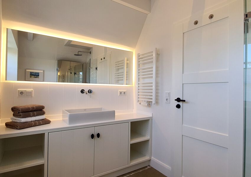 Sjüürenwai Hues Schwertwal