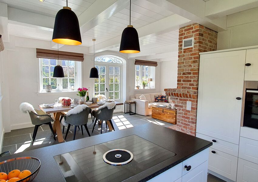 Sjüürenwai Hues Narwal