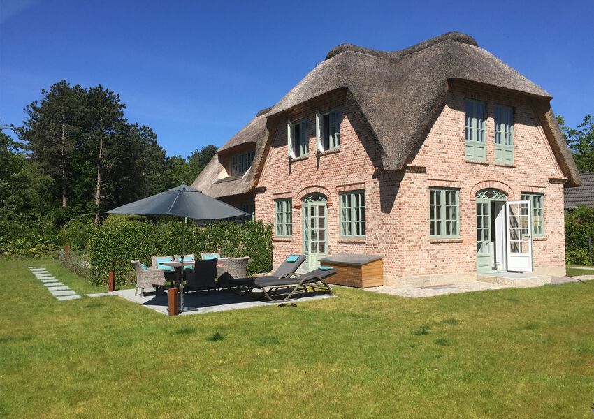 Sjüürenwai Hues Narwal