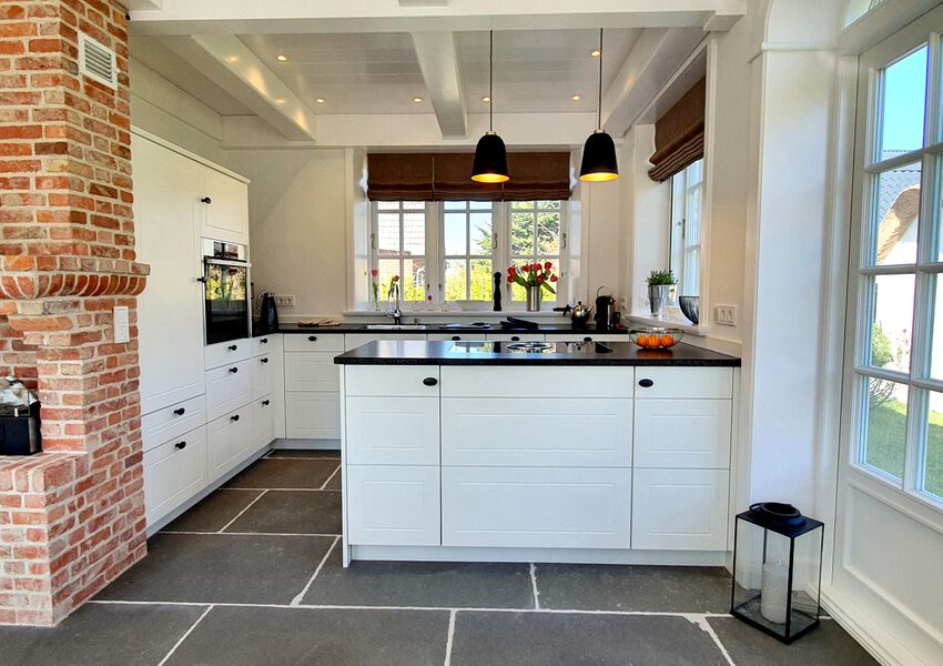 Sjüürenwai Hues Narwal