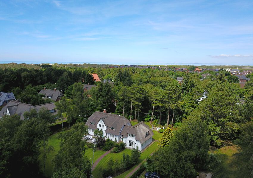 Reetdachanwesen Patronus Holding GmbH & Co KG