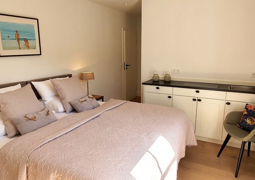 Sjüürenwai Hues Narwal